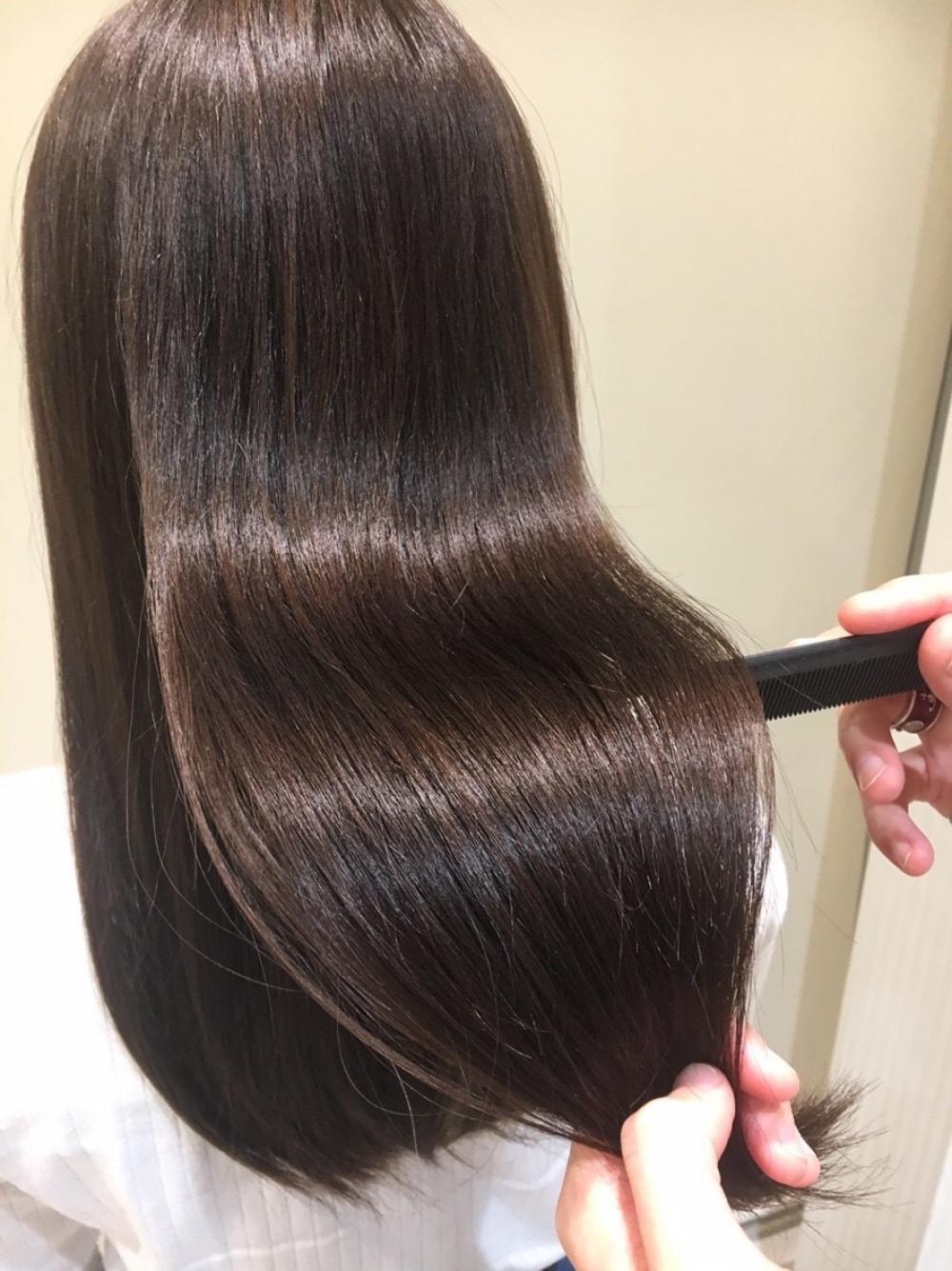 カラーしてる方必見。色落ちを防ぐモイスチャートリートメントのすすめ