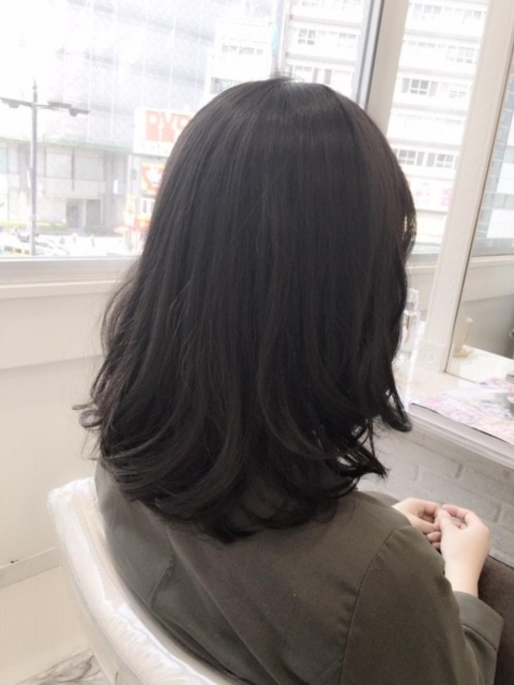 I 重たく感じない暗さ