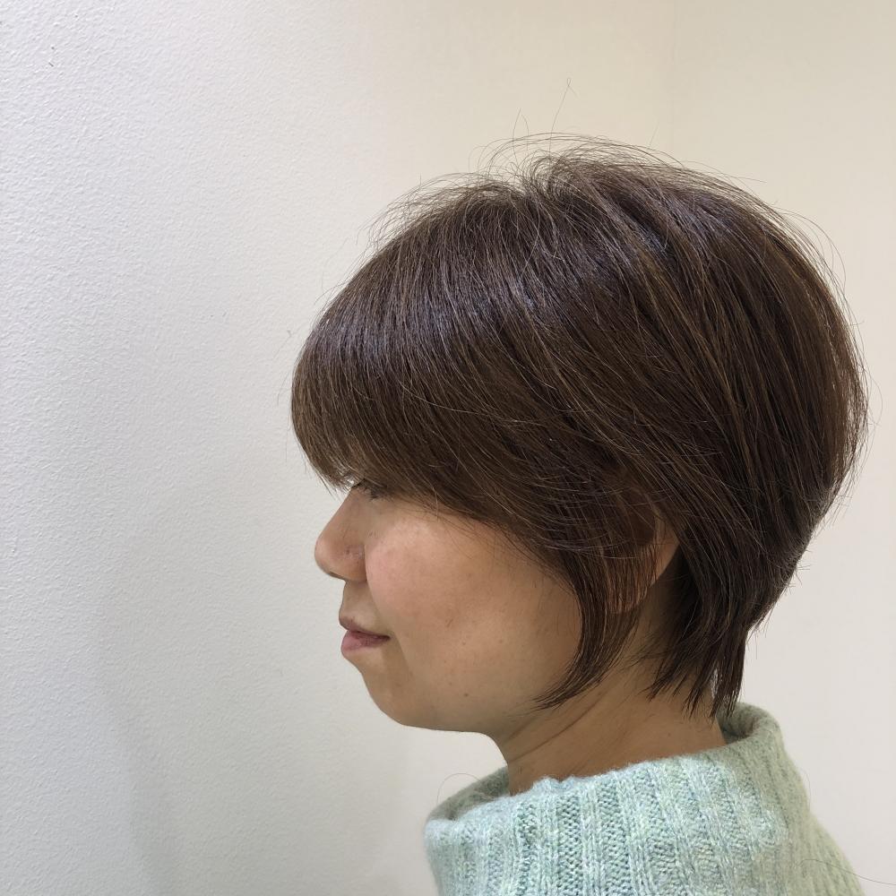 襟足も浮かないんです