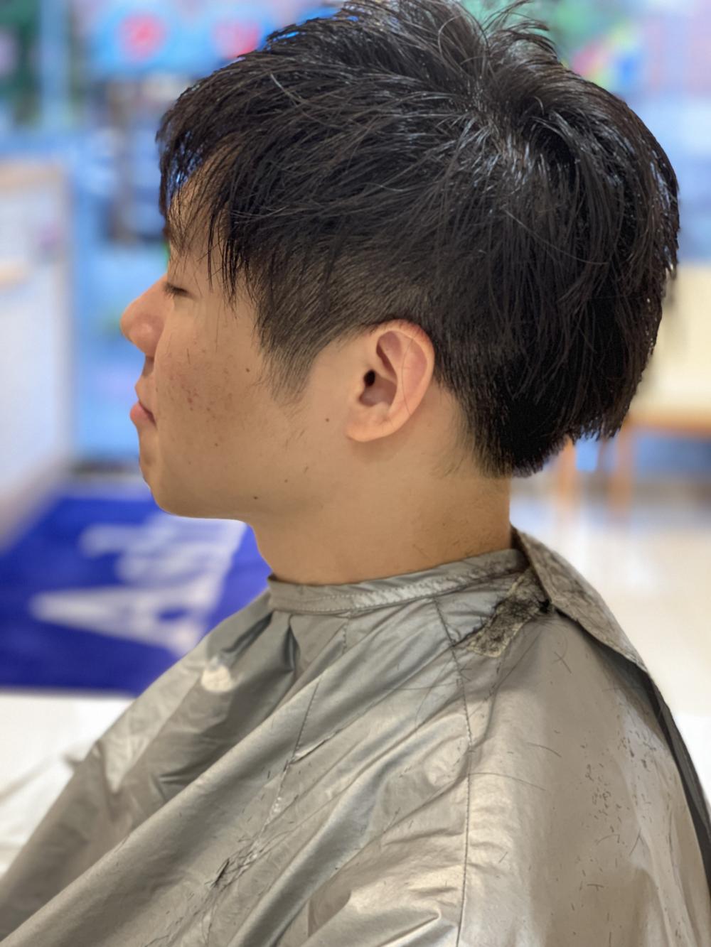 上の毛がかぶされば自然