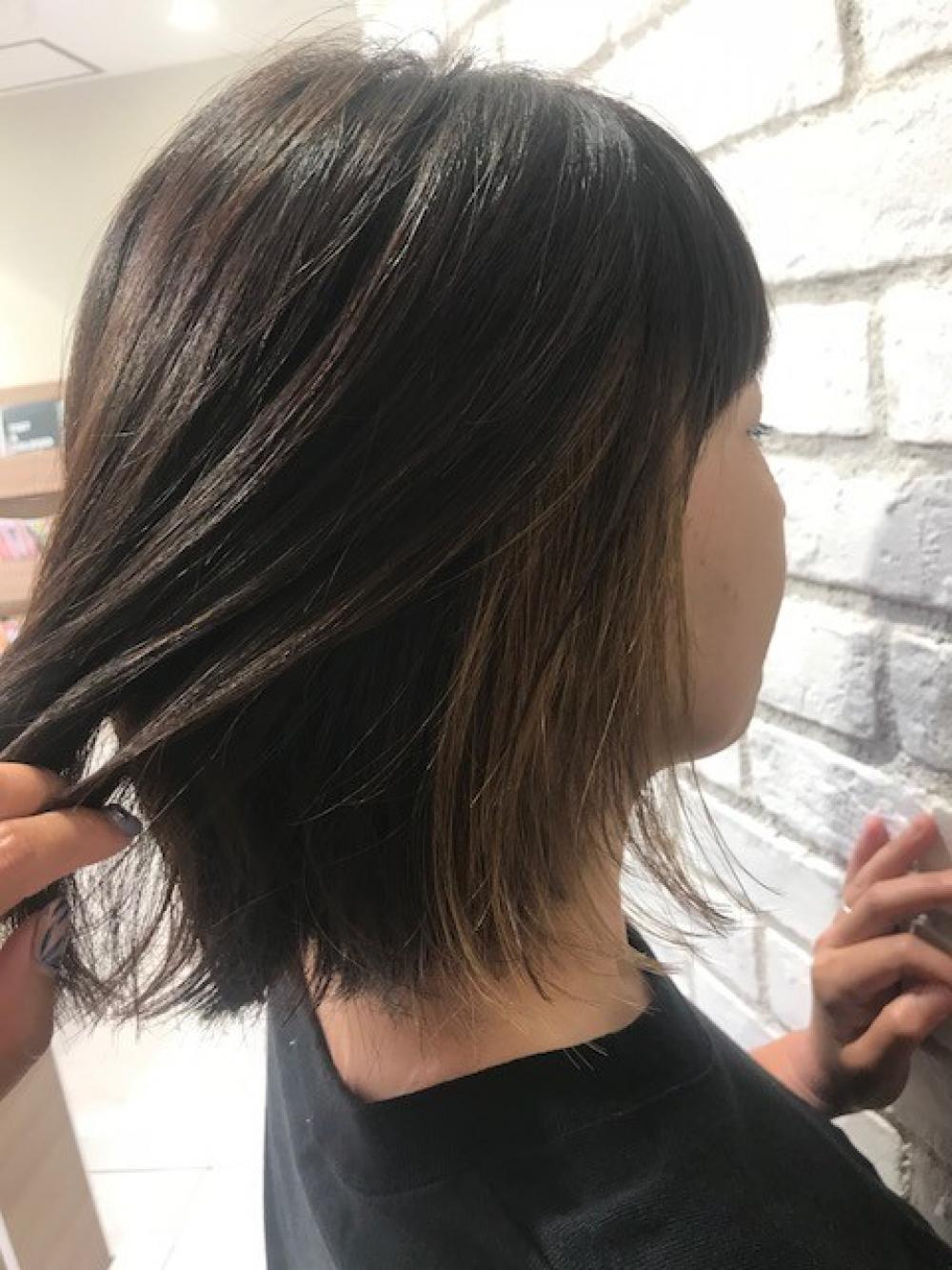 切りっぱなしボブ×インナーカラー｜サブ写真③