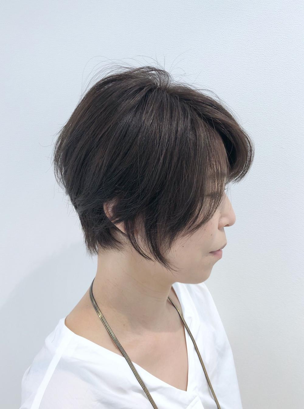 軽さが決め手のショートボブ