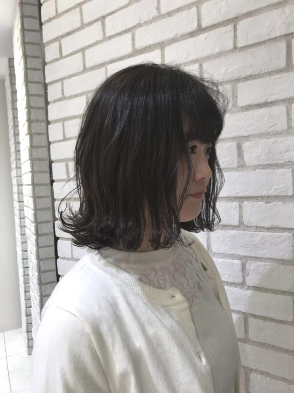 ブルージュカラー×外ハネ｜サブ写真②