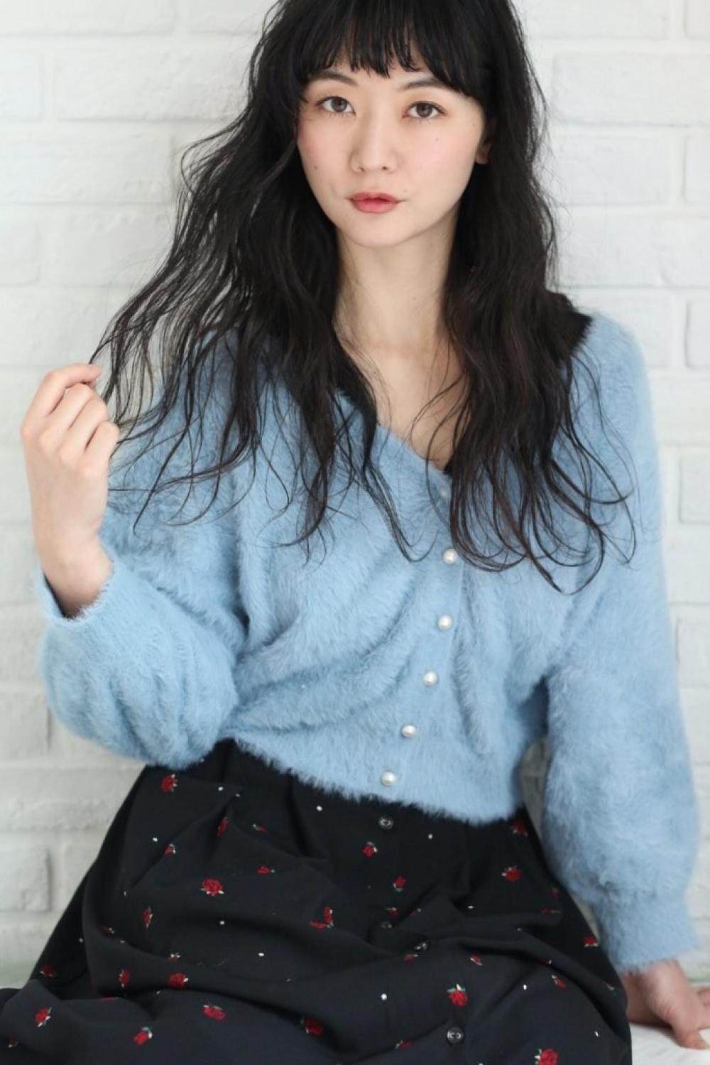 女っぽさのあるナチュラルウェーブ｜サブ写真②