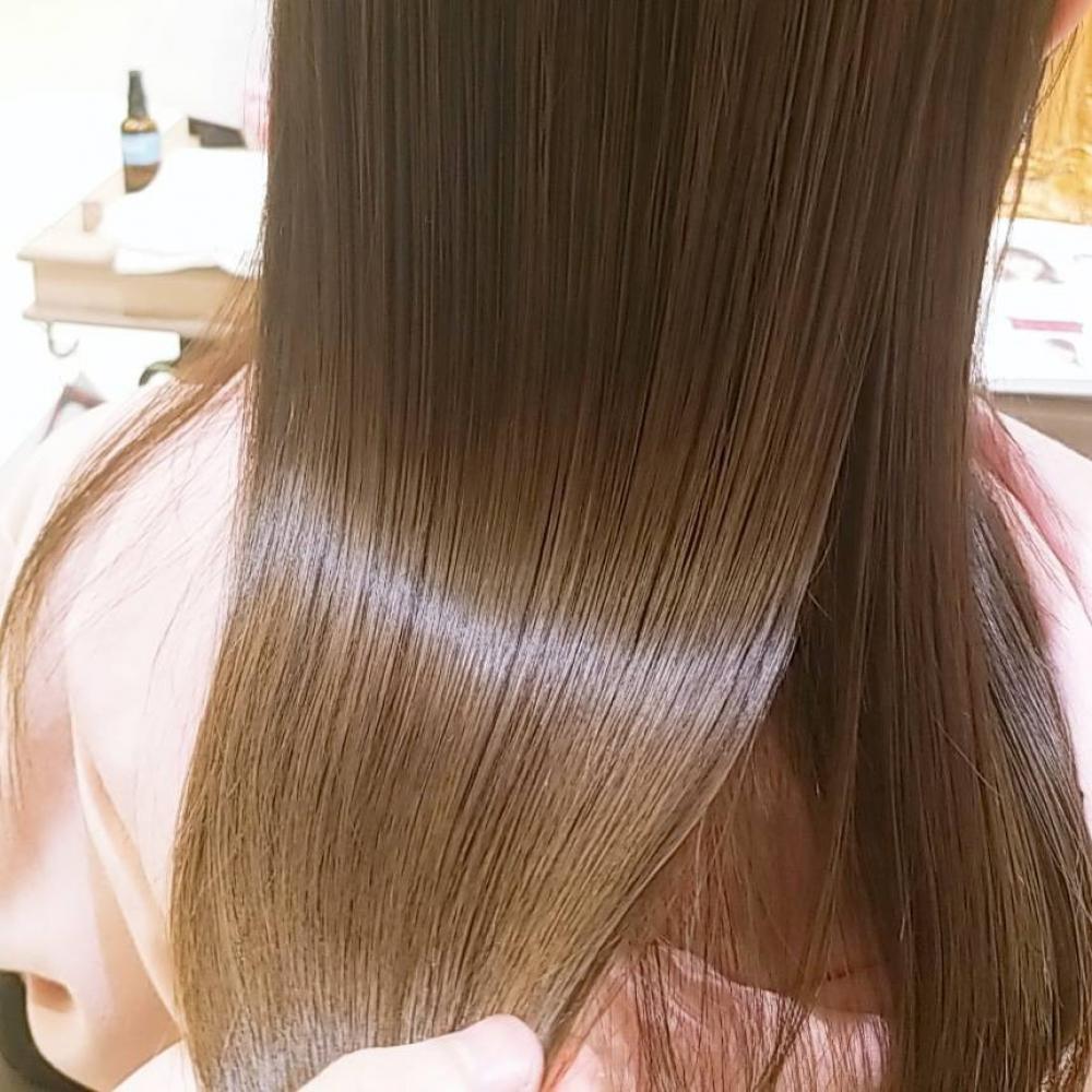 髪質改善ストレート