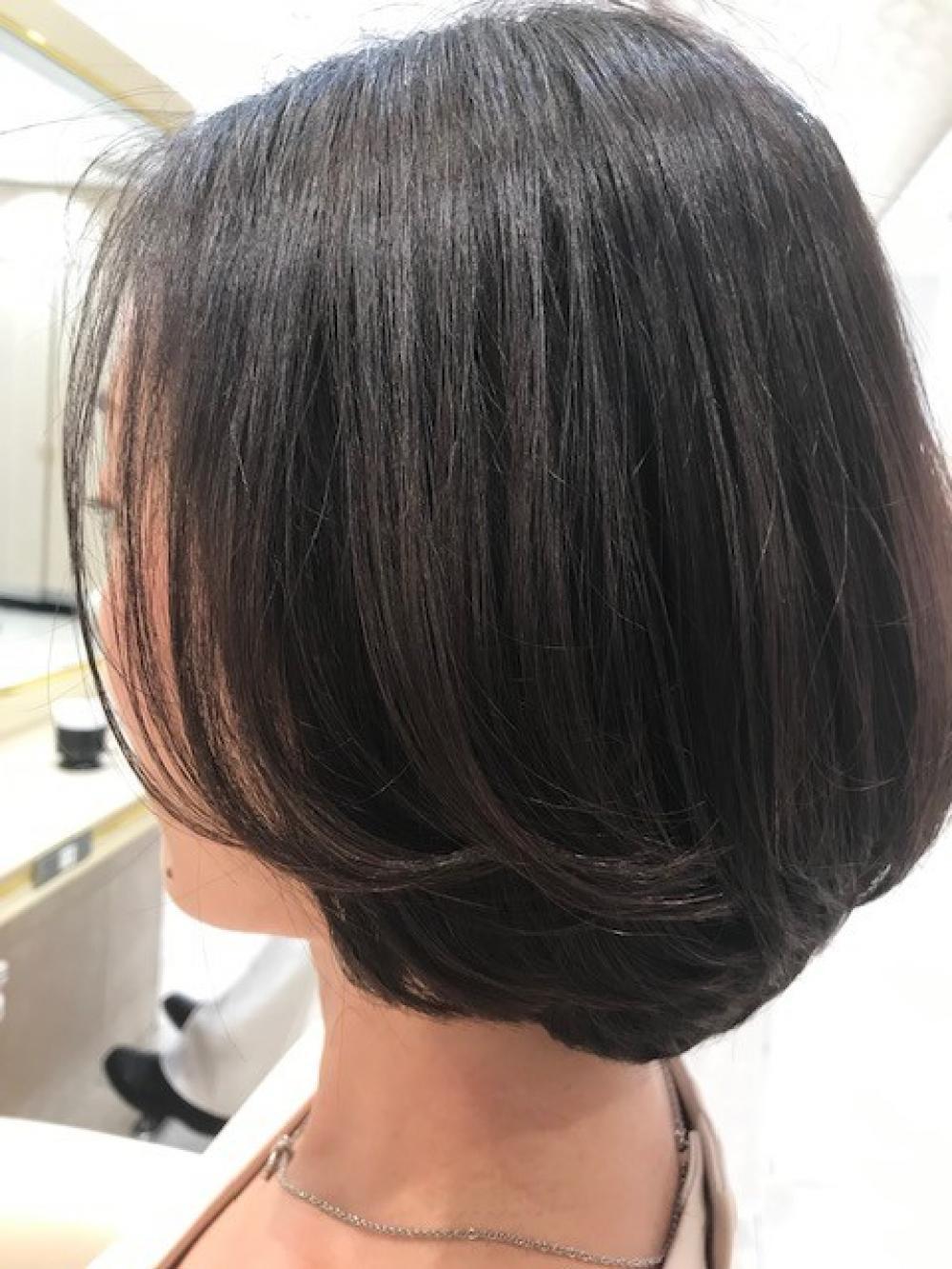 夏におススメ。前上がりグラデーションボブ