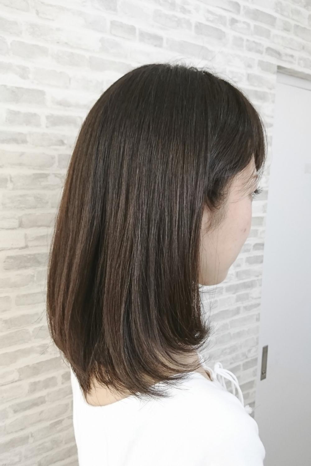 大人可愛いツヤサラセミディ