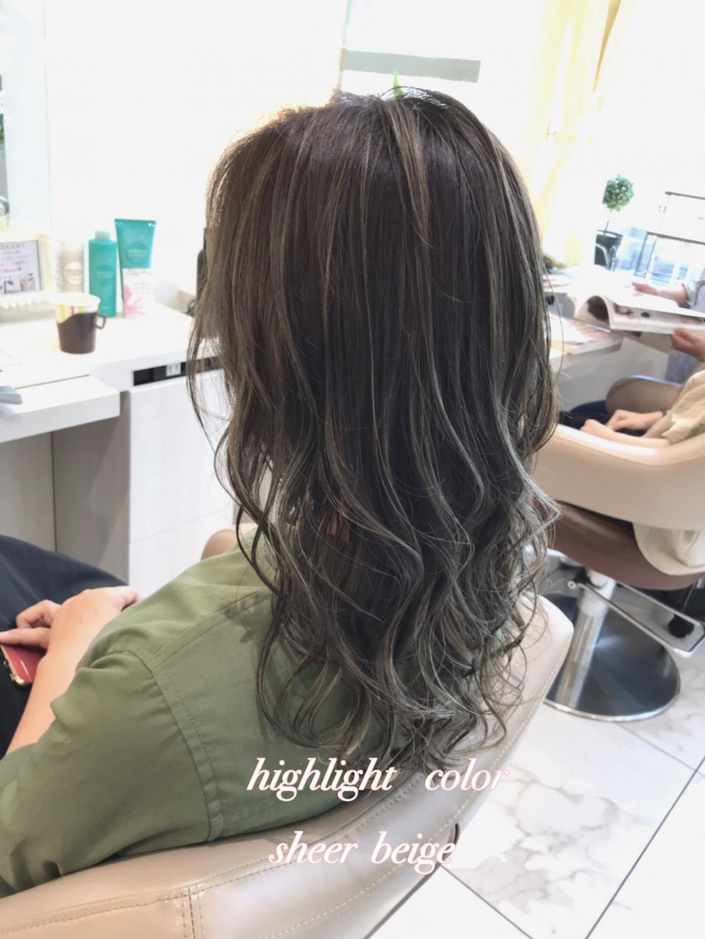 シアーベージュ×ハイライト