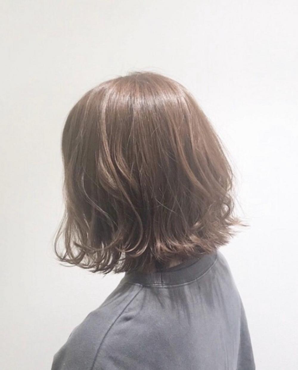 外ハネショート