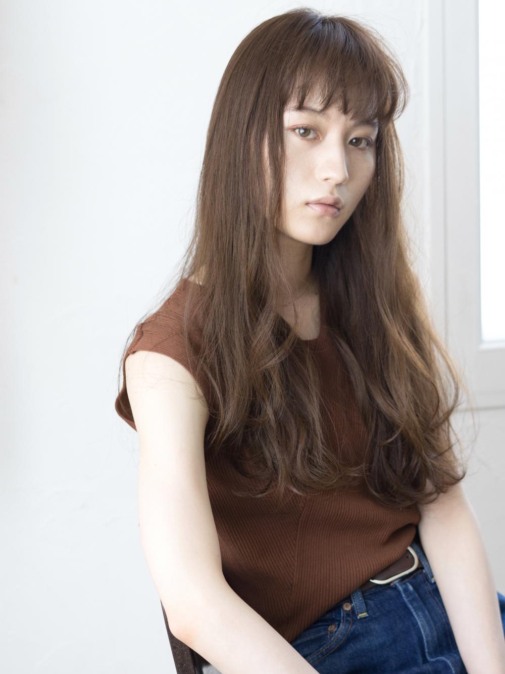 クール美人なウェーブロング｜サブ写真②