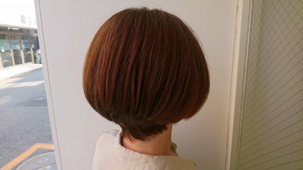 首が綺麗に見えるショートスタイル
