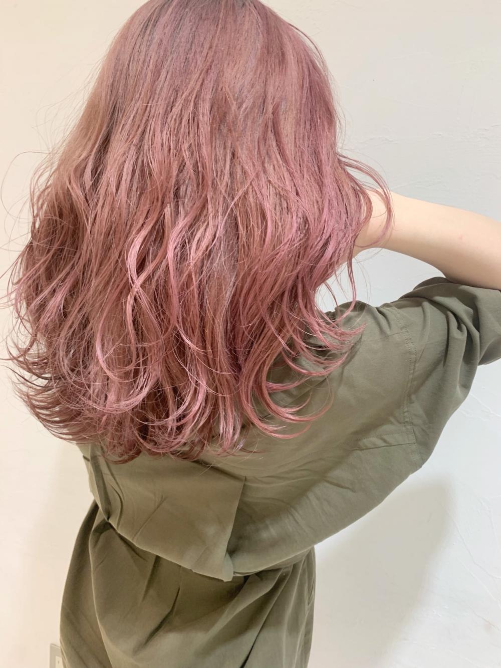 ＼フラミンゴピンク／