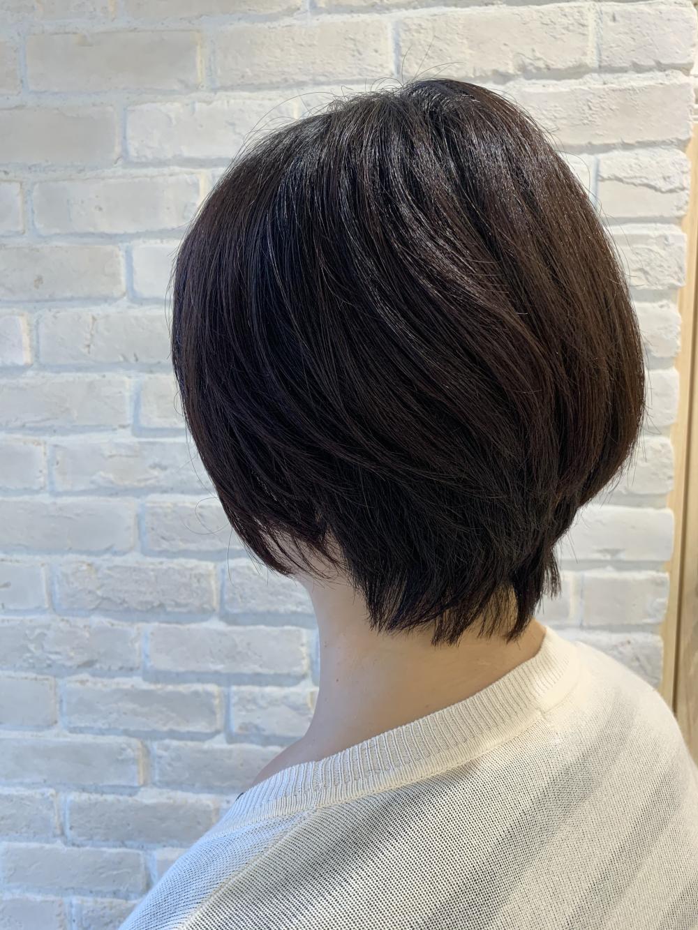 ナチュラルショートボブ