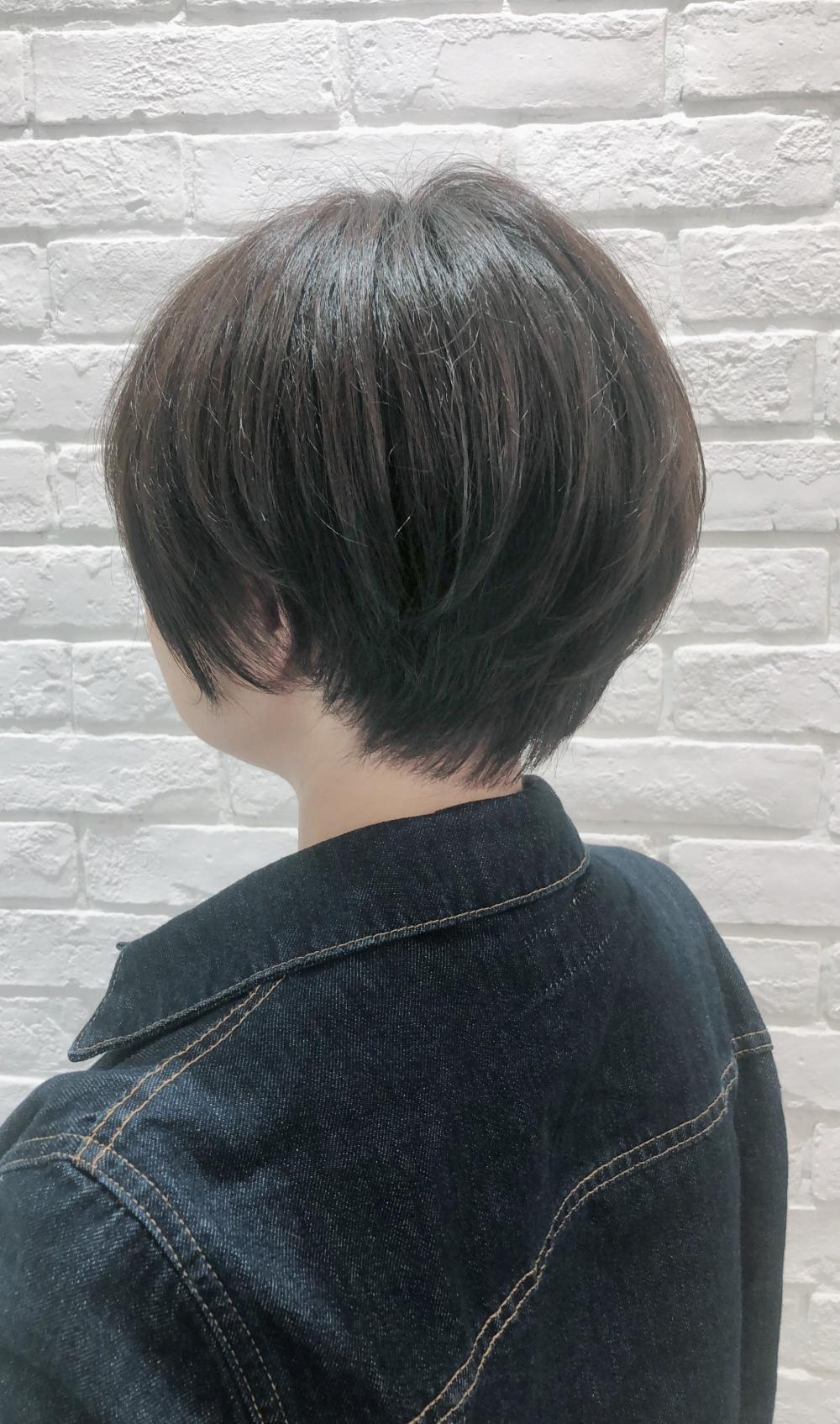 大人女性のショートスタイル