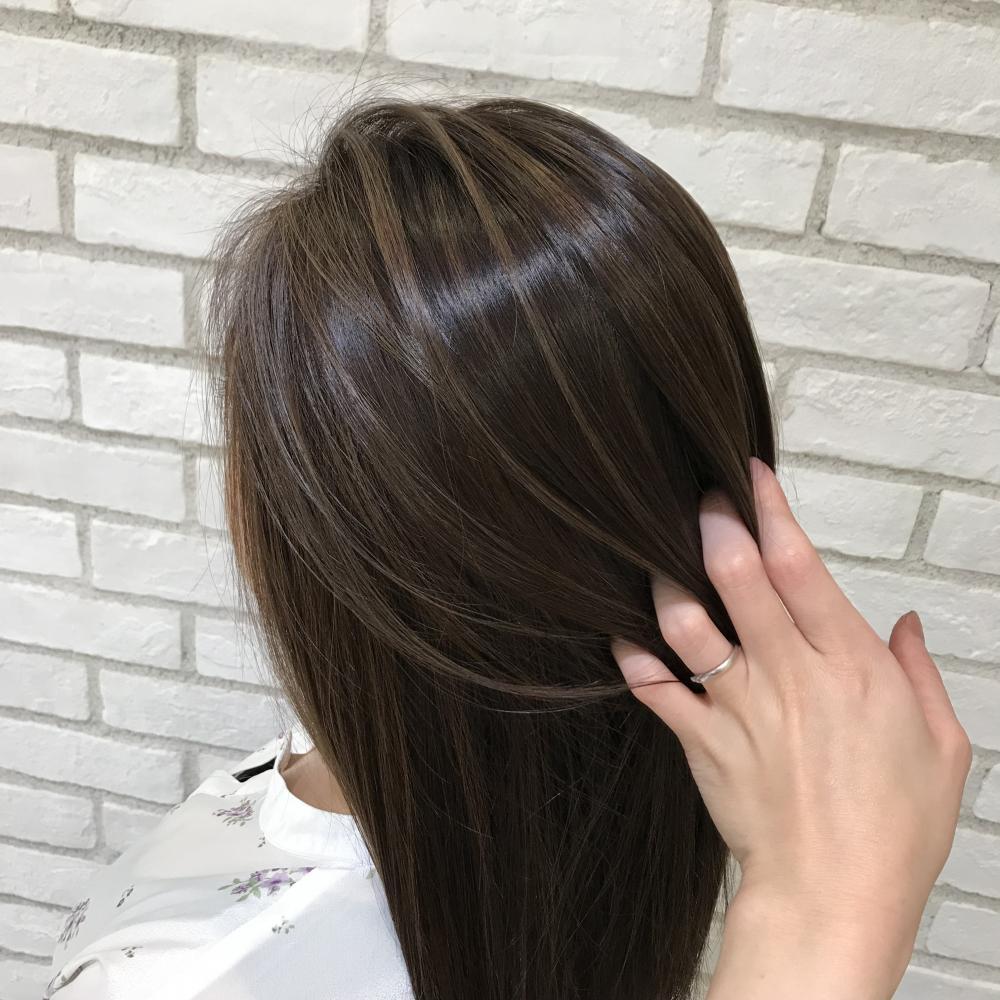 巻かなくても可愛い◎ナチュラルハイライトカラー｜サブ写真②