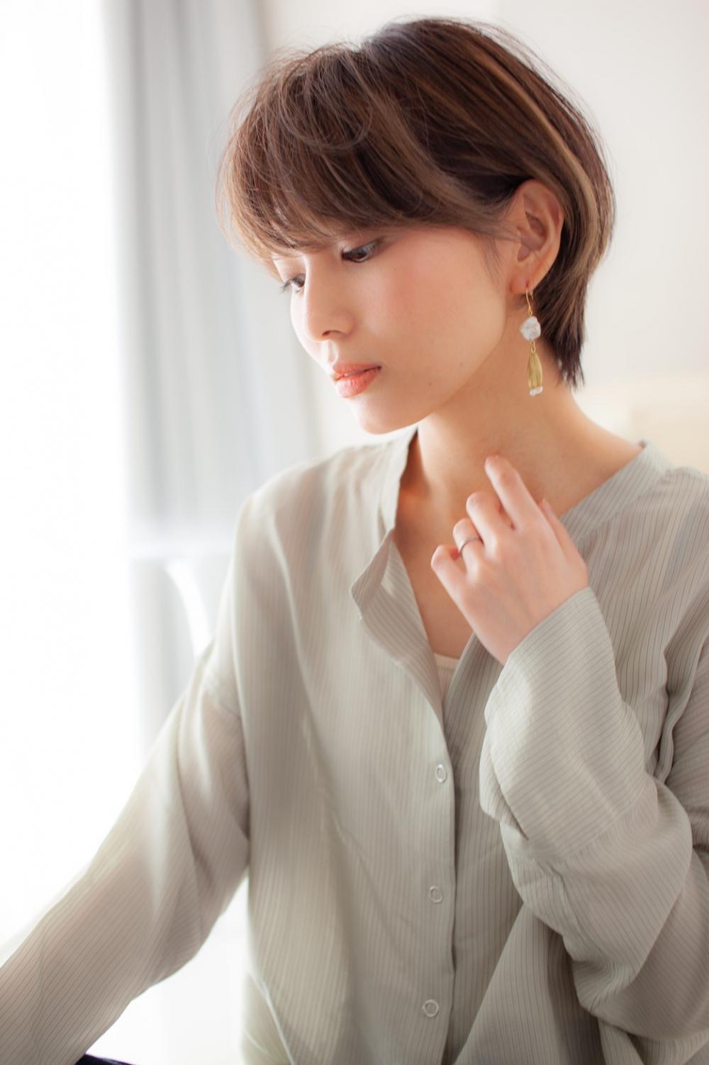 王道!大人可愛いショートボブ｜サブ写真②