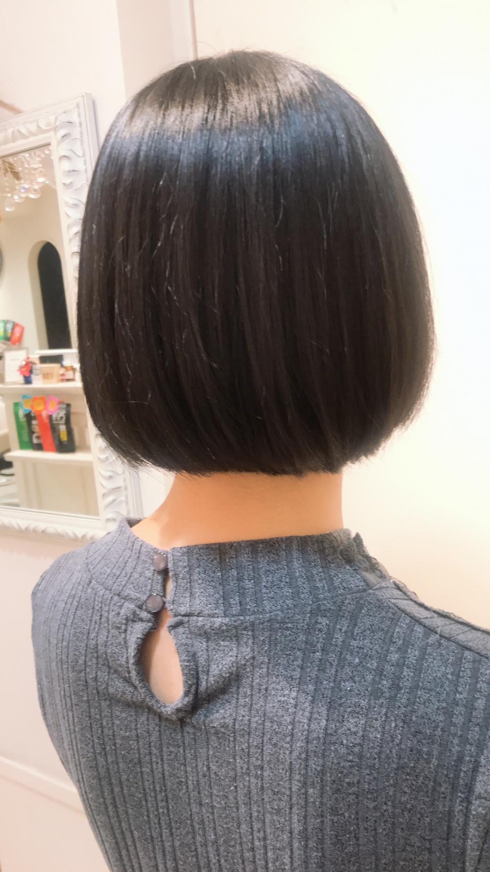 まとまりやすい丸みボブ