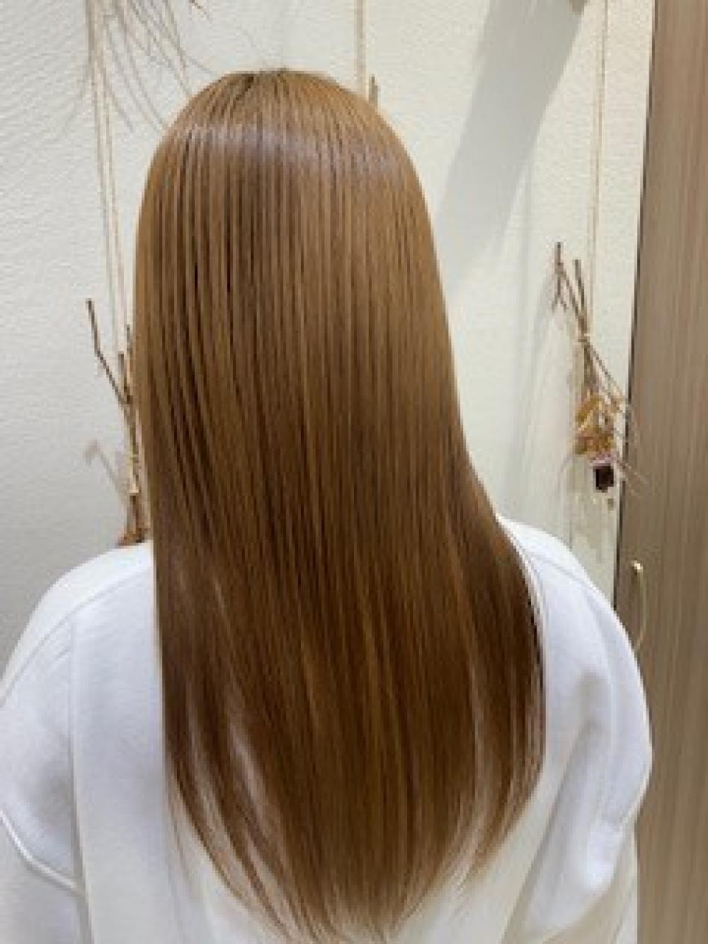 サラサラストレートヘア