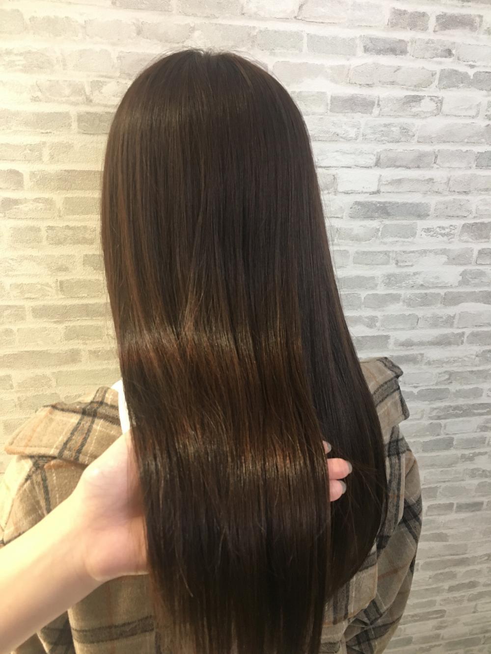 イルミナカラー×トリートメント＝ツヤ髪｜サブ写真②
