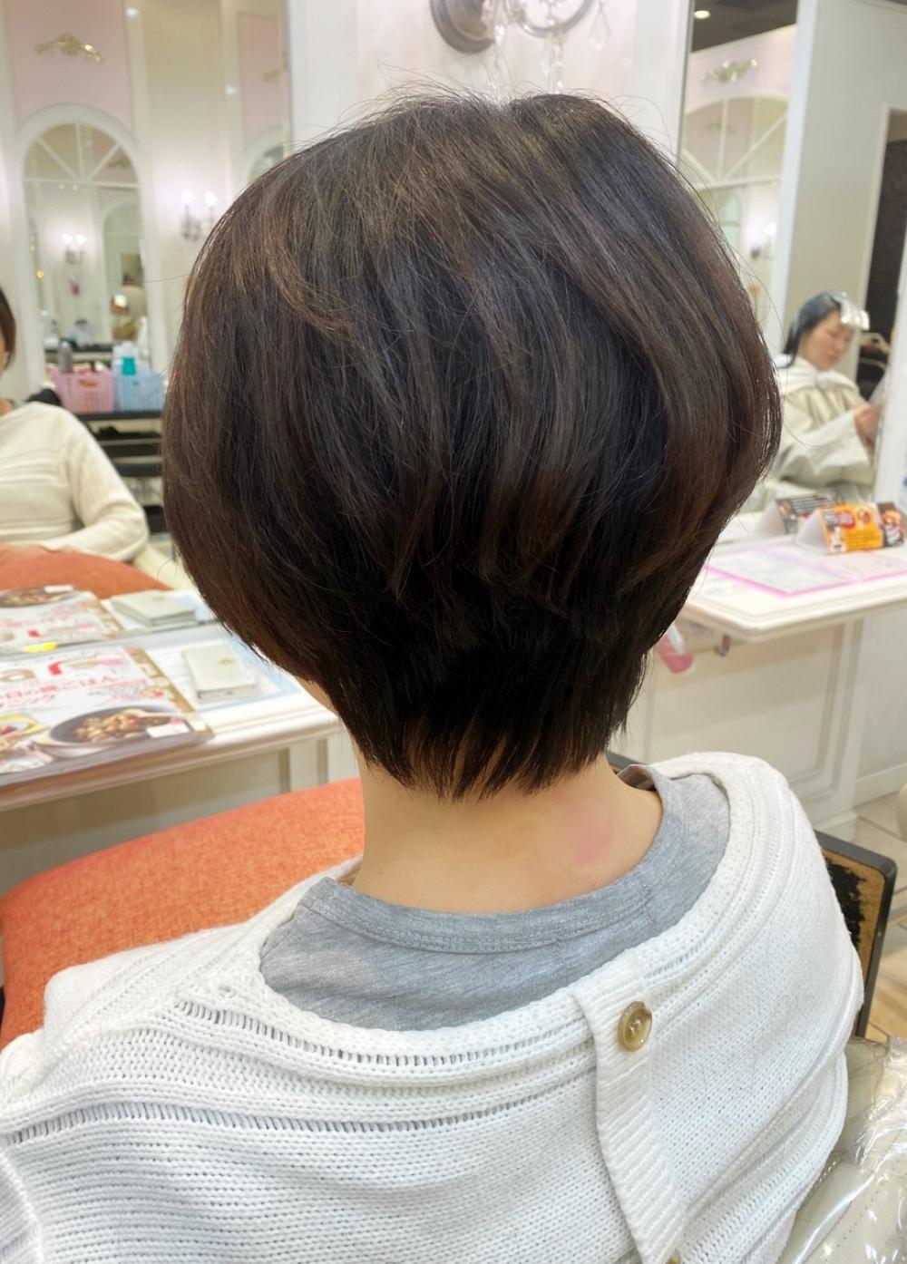 大人ショートボブ｜サブ写真②