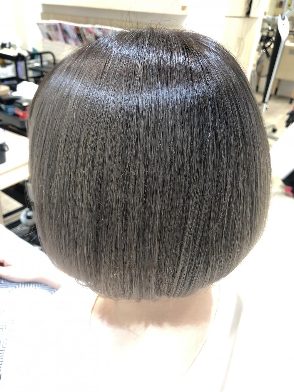 グレージュ