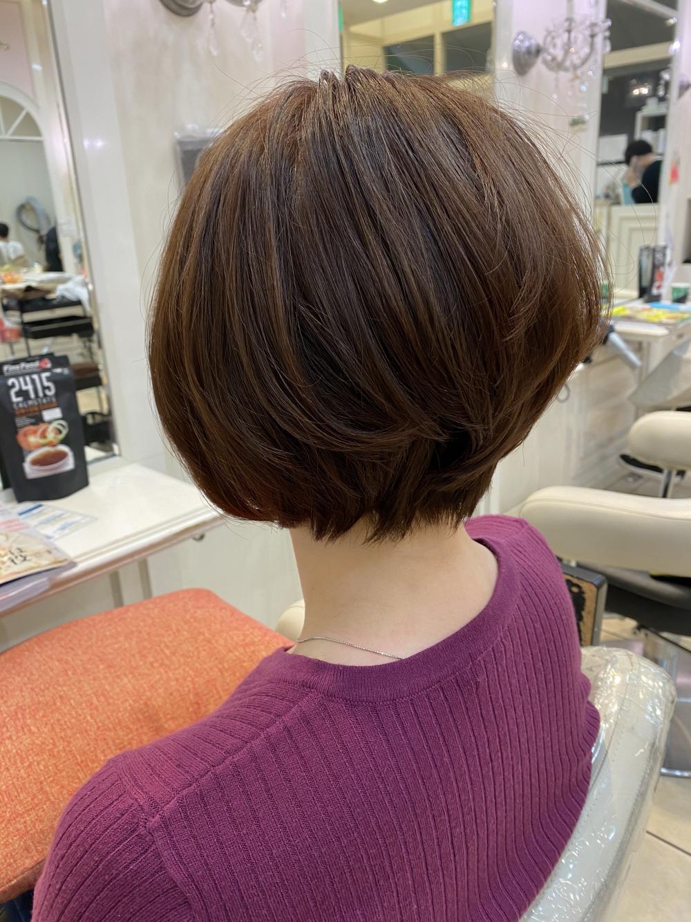 大人ショートボブ