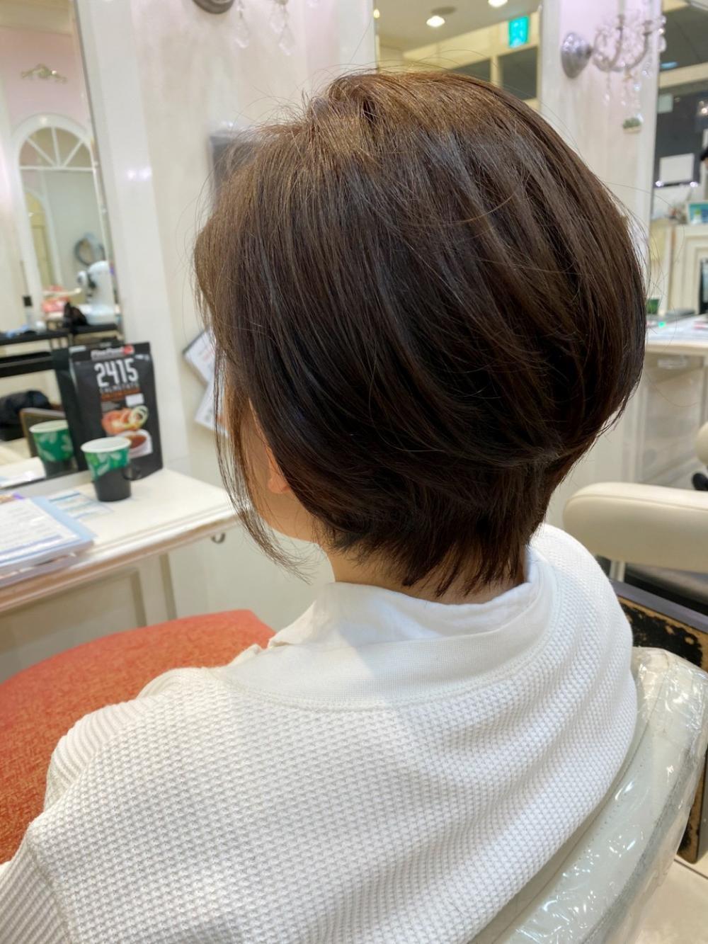 大人ショートボブ