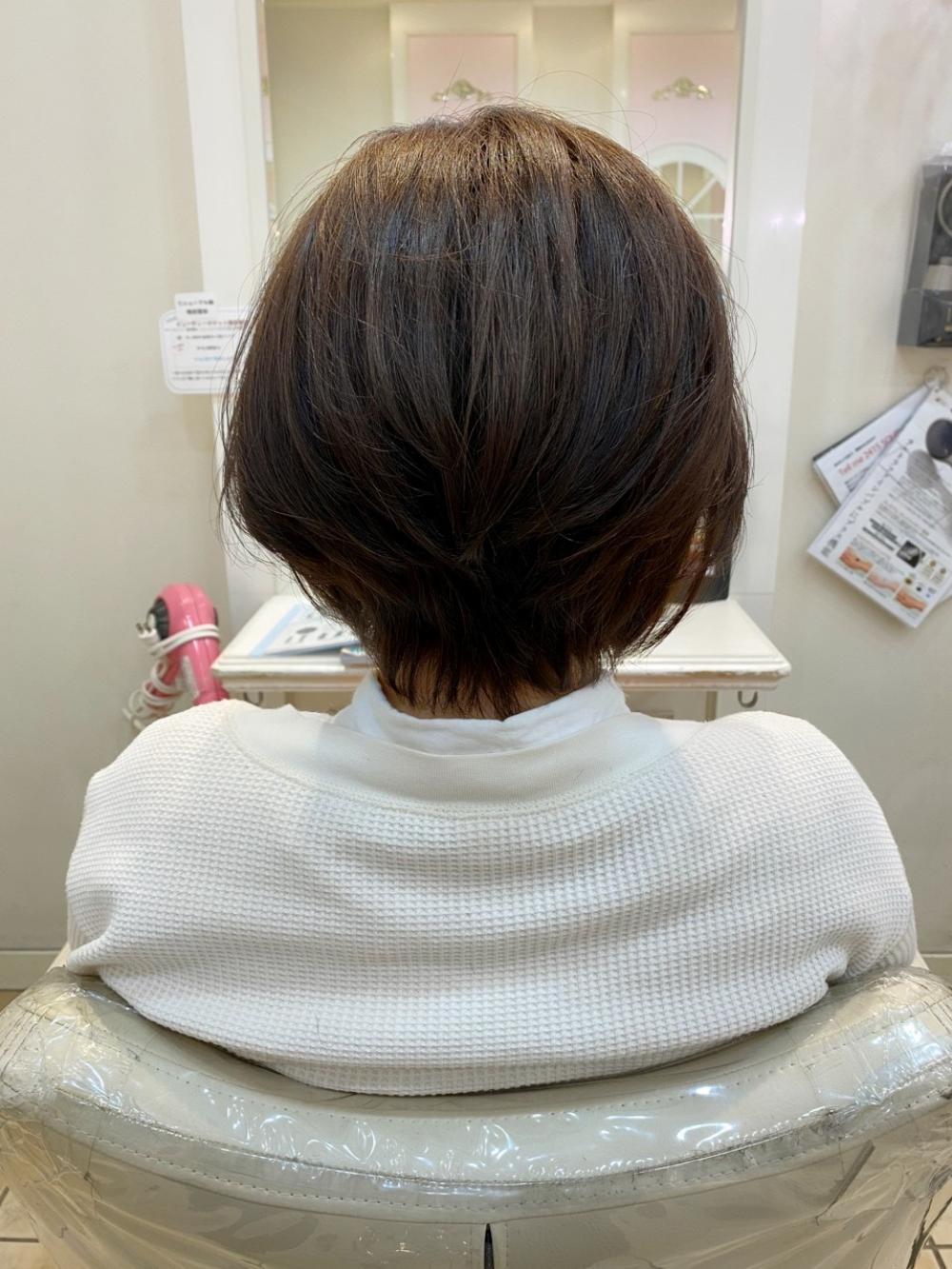 大人ショートボブ｜サブ写真②