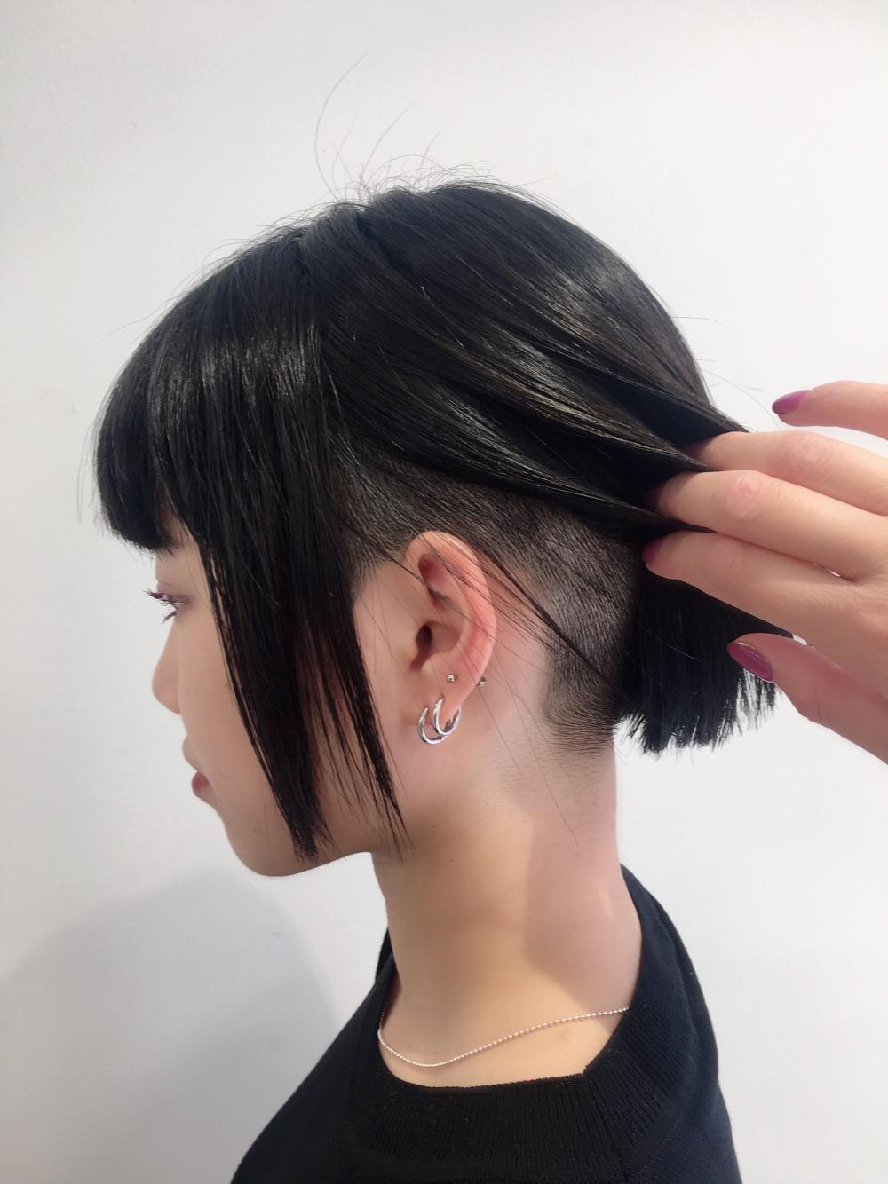 おしゃれ刈り上げ女子｜サブ写真③