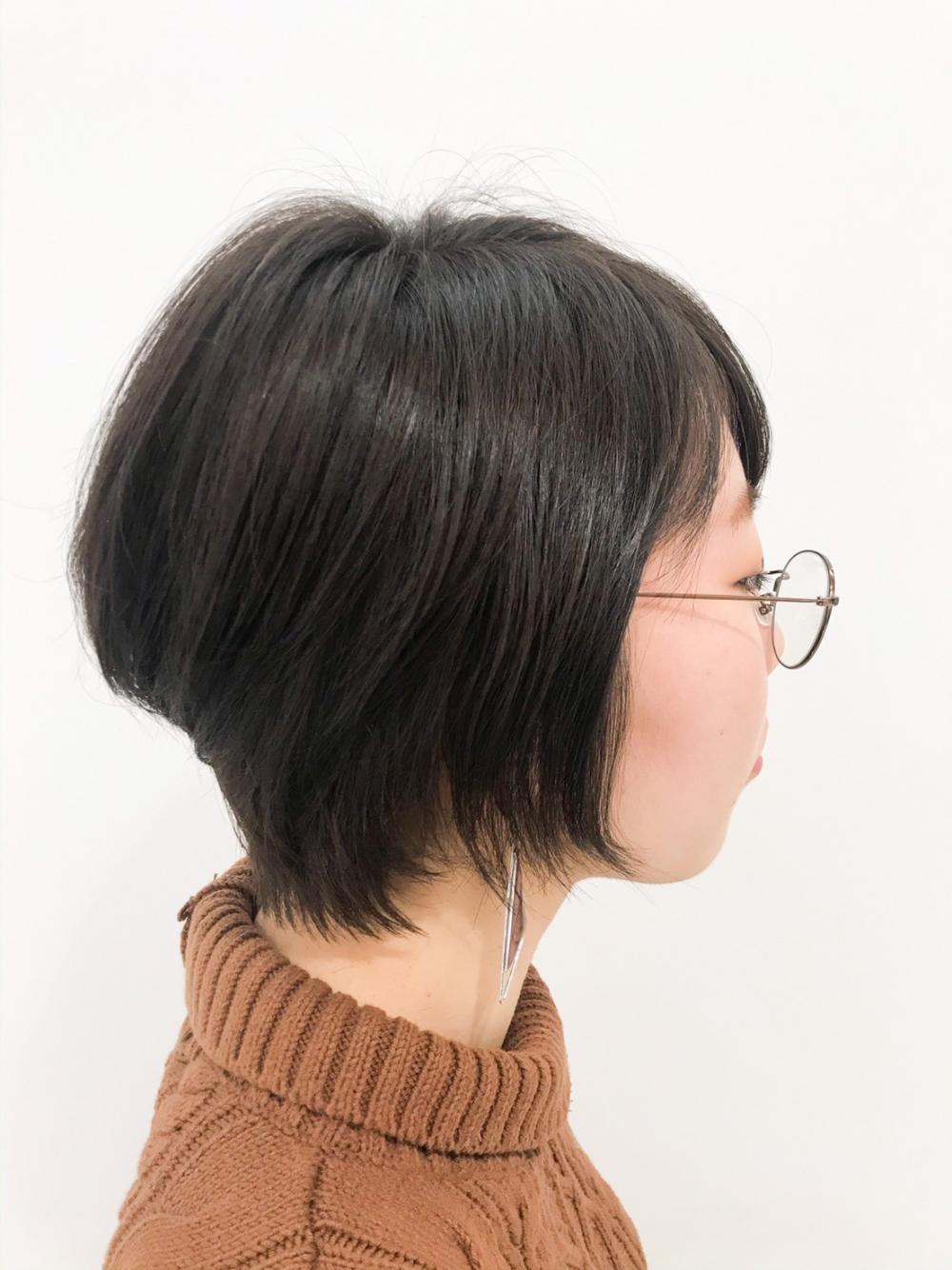 【丸みがかわいい】くびれショート