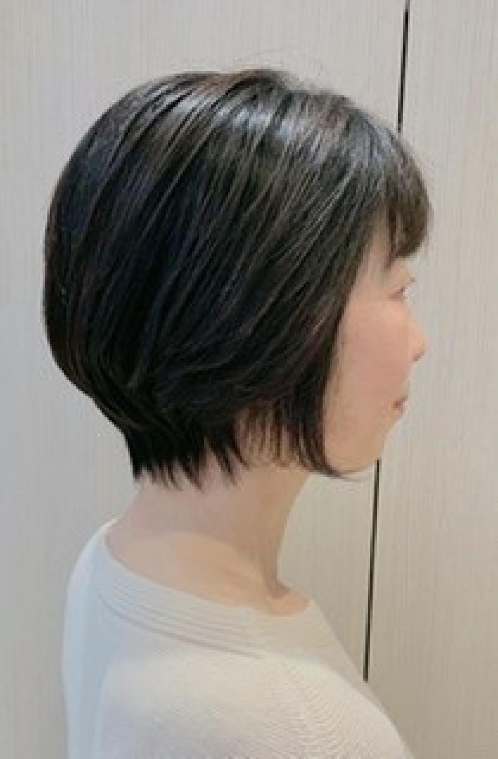 ショートボブ