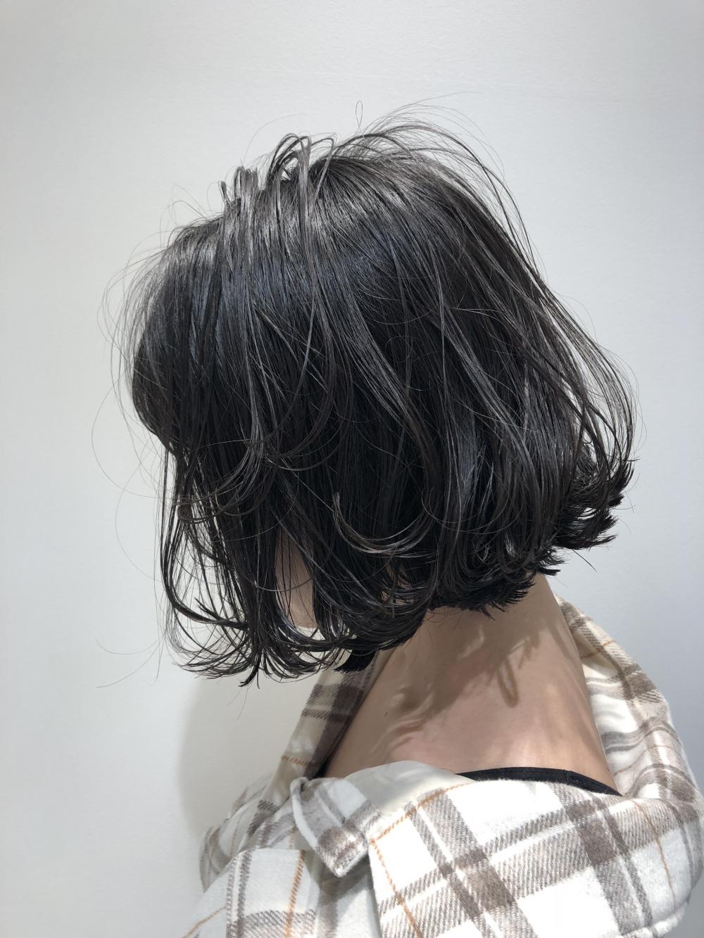 外ハネカールボブ