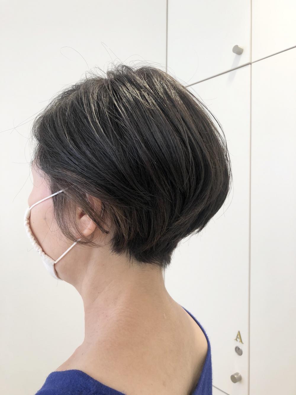 アクセントカラーショート