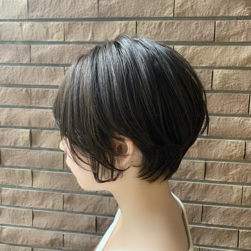 キュートな耳掛けミニショート｜サブ写真②