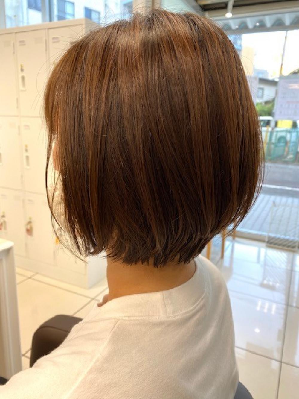 襟足すっきりショートボブ