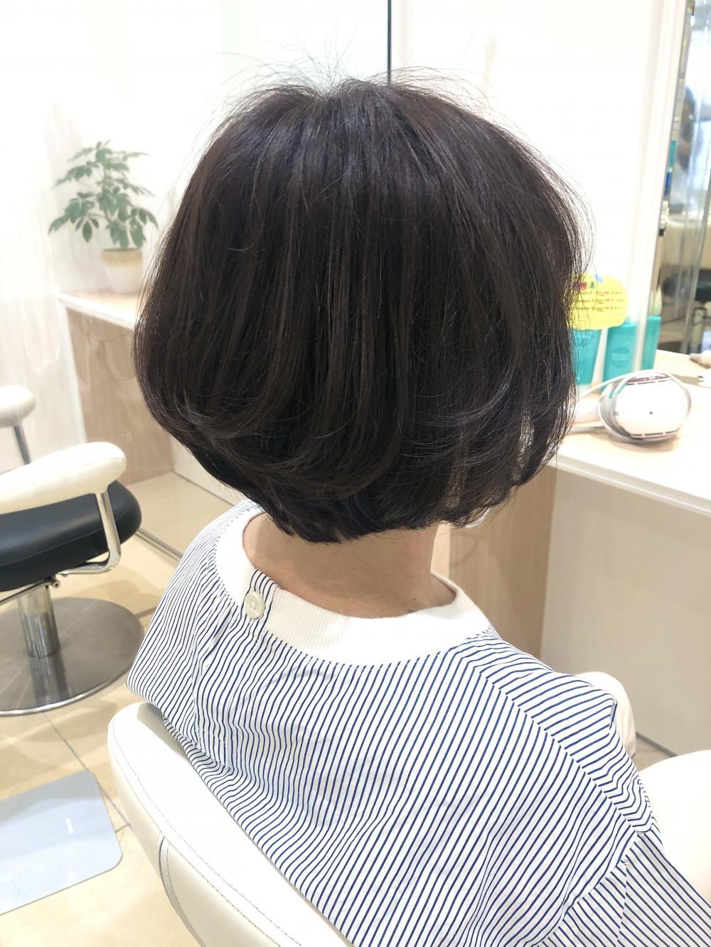 丸みのあるボブ