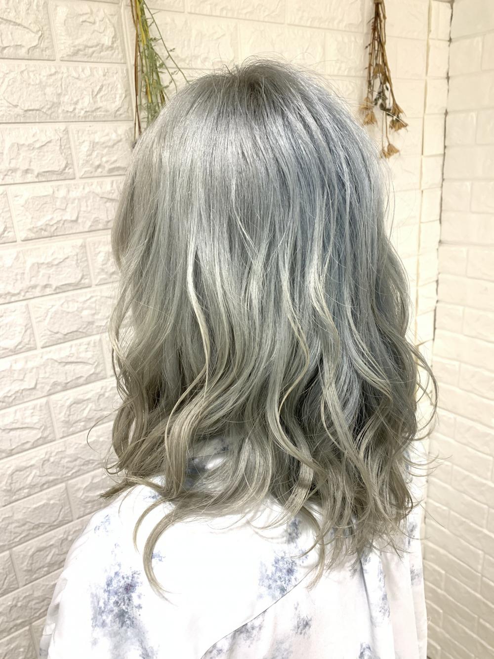 ブルーシルバー