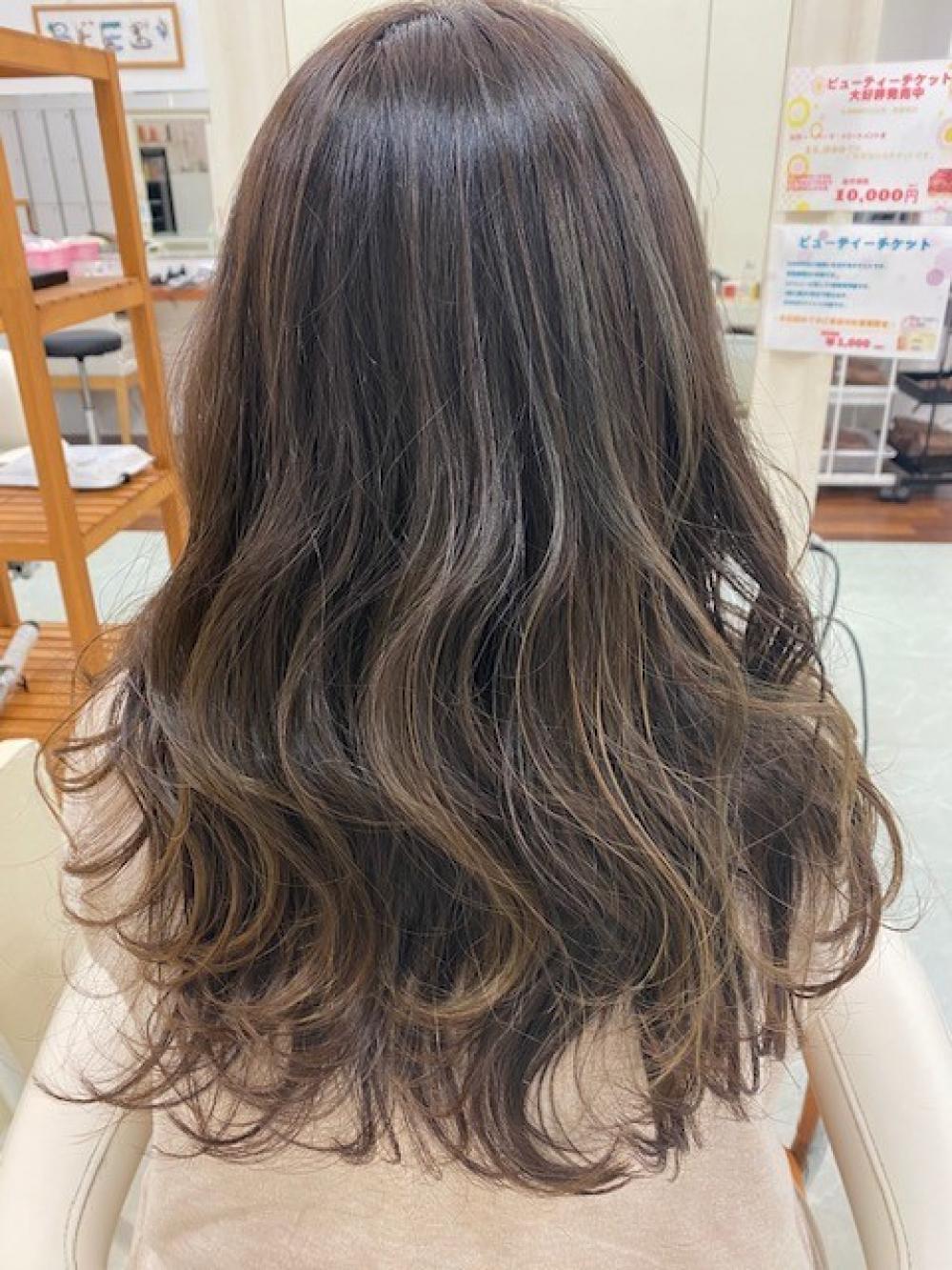ママでもできる！ハイライト＆イルミナカラー｜サブ写真②