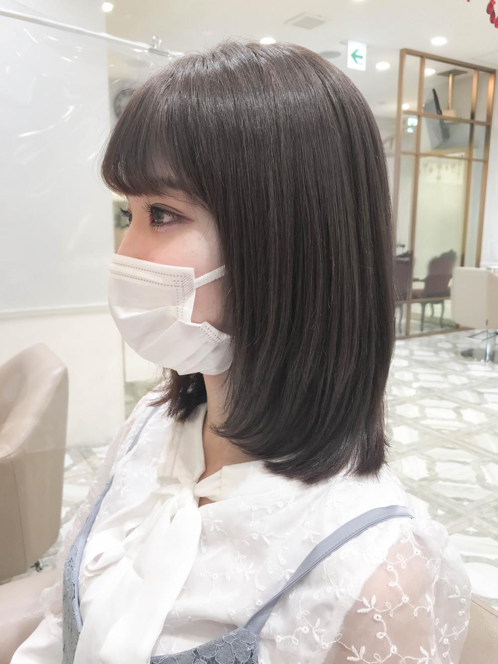 スモーキーアッシュ
