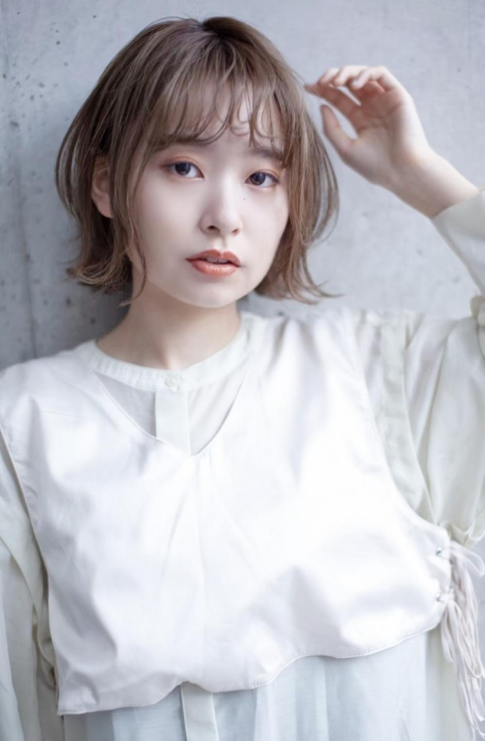 外ハネミニボブ