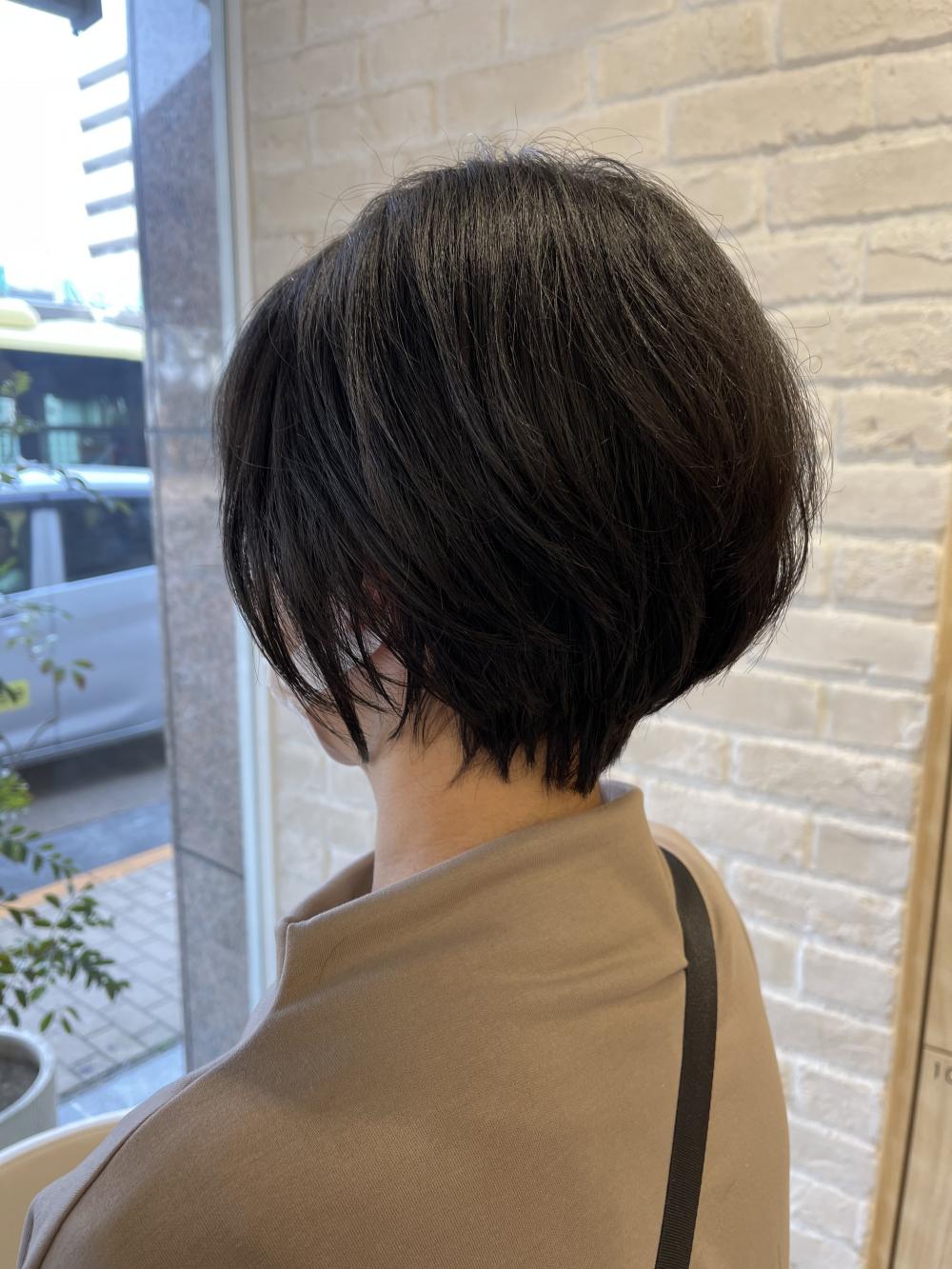 大人ショートボブ｜サブ写真②