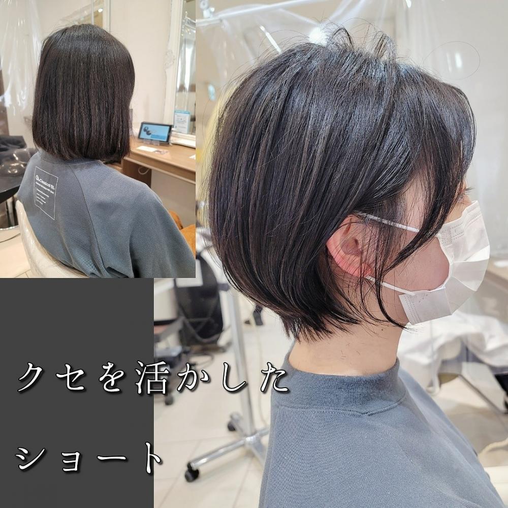クセ毛を生かしたショート