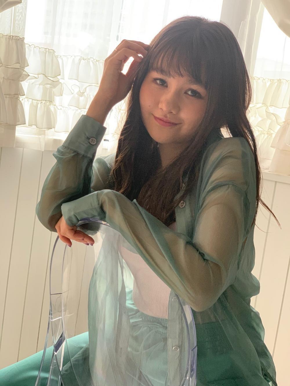 クセ毛風ゆるふわセミロング｜サブ写真④