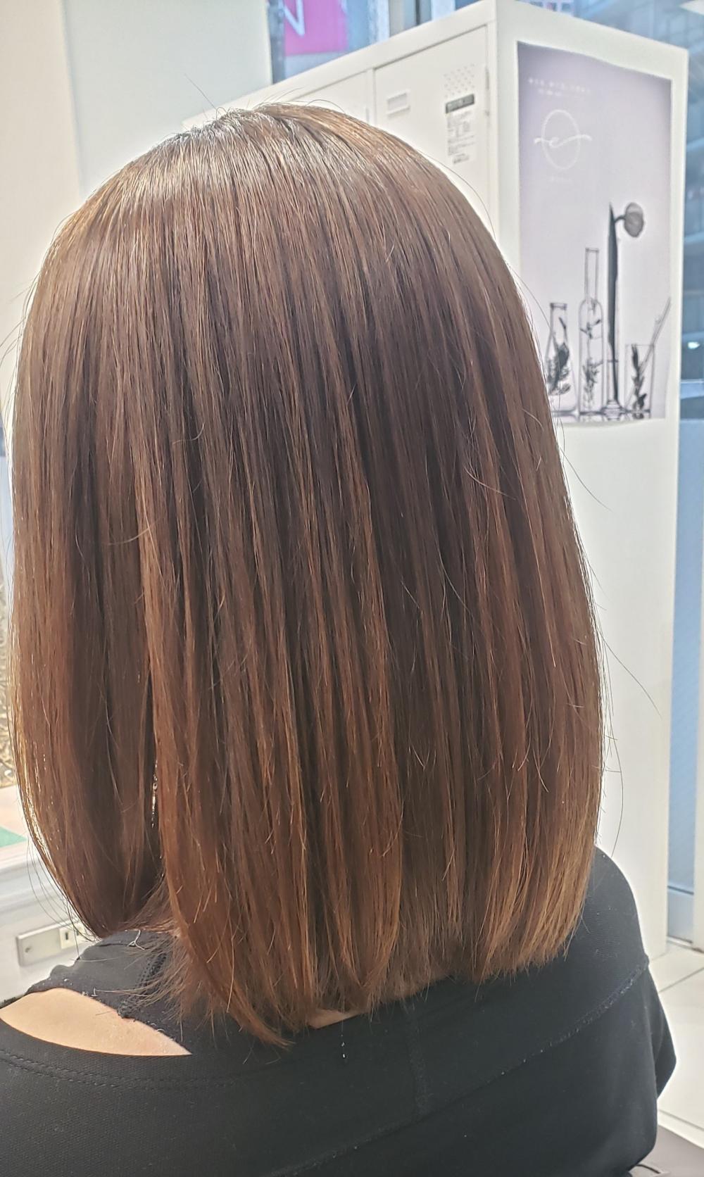 ストレートヘアー