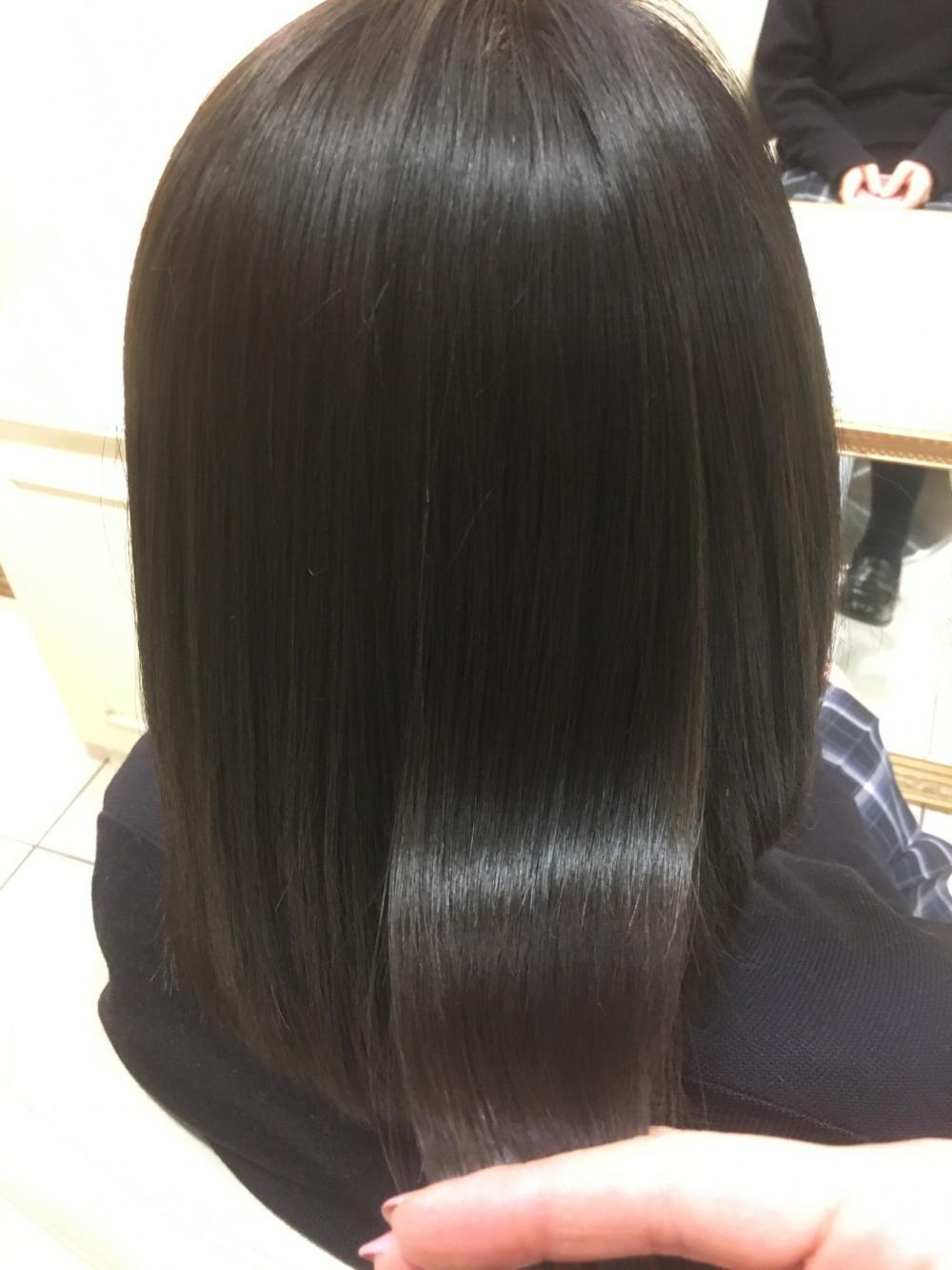 黒髪×艶ストレート