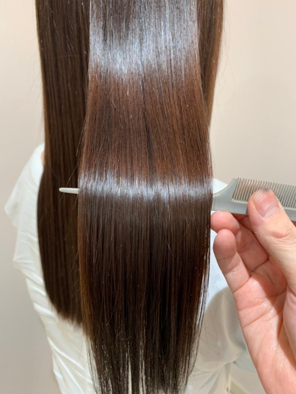 縮毛矯正で艶感たっぷりヘアー♪