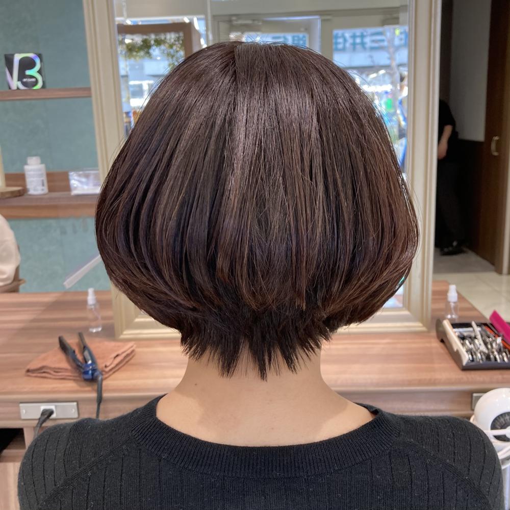 大人女性にオススメ！朝楽ショートボブ｜サブ写真③
