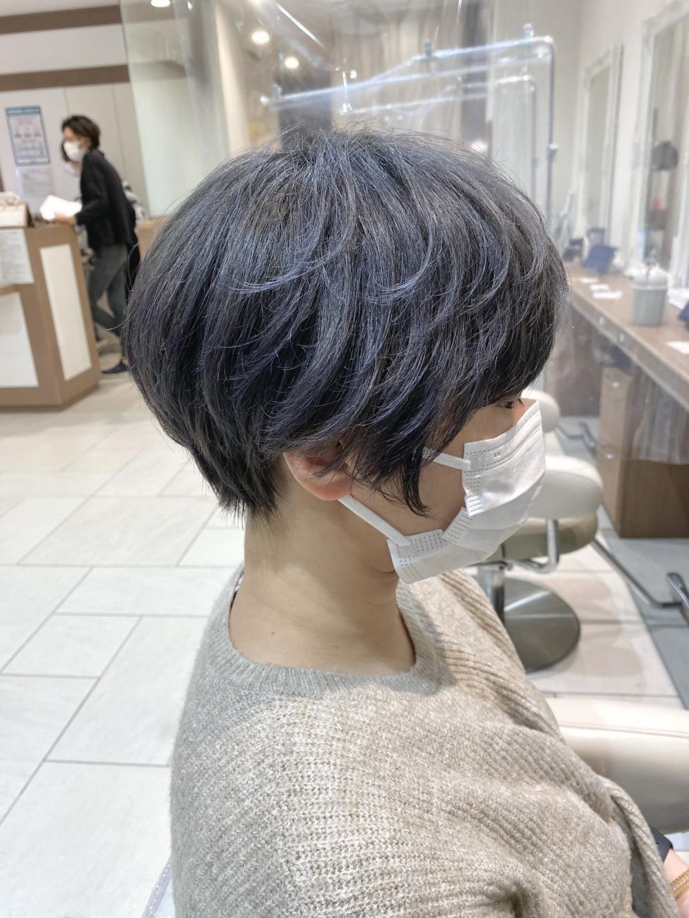 ネイビーグレージュ×ショート
