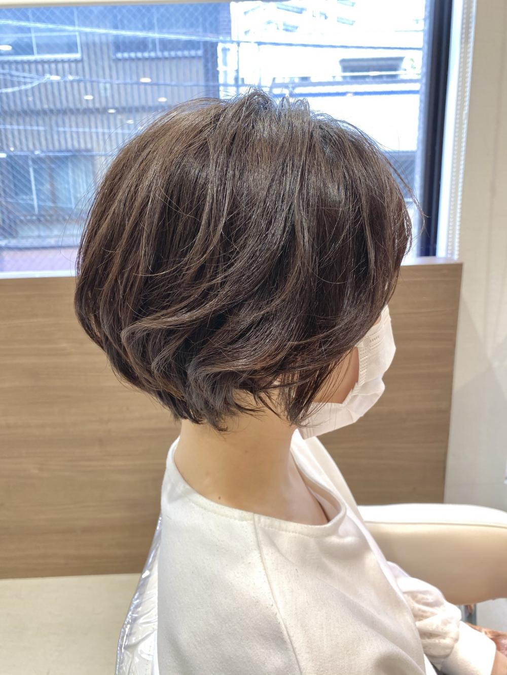 ショートボブ×デジタルパーマで楽ちんに