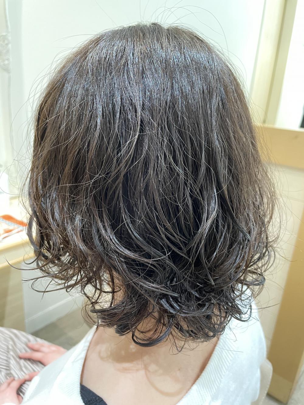 ゆるふわパーマスタイル